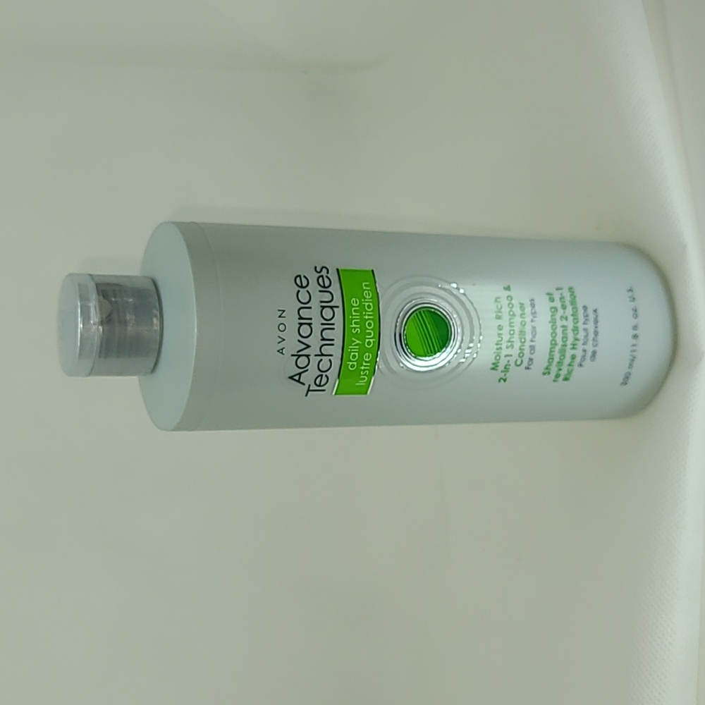 Avon Advance Techniques  Daily Shine 2-in -1 Shampoo & Conditioner New